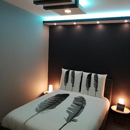 Appartement Moderne Avec Balneotherapie Мер-ле-Бен Екстериор снимка