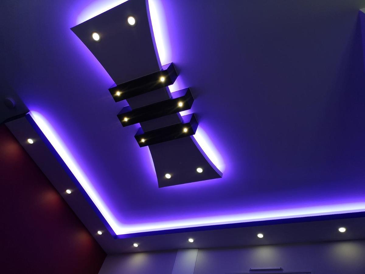 Appartement Moderne Avec Balneotherapie Мер-ле-Бен Екстериор снимка